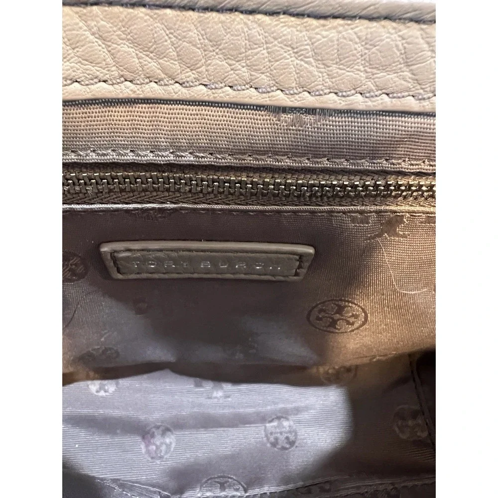 Tory Burch Britten Leather, Crossbody Shoulder strap, French Grey/Silver, Small